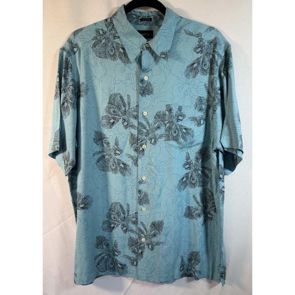 Liz Claiborne shirt size M 100% silk short‎ sleeve button up tropical